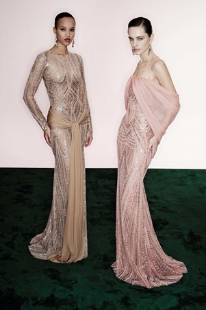 بالتأكيد تبحثين عن مجموعة لا تشبه غيرها، تحمل فخامة واضحة من دون مبالغة، وتجمع بين الجرأة والاتزان بأسلوب ذكي.